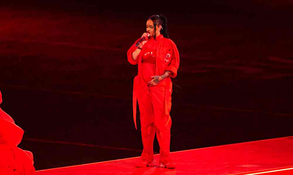 Rihanna: Así de fabuloso es su estilo durante el embarazo